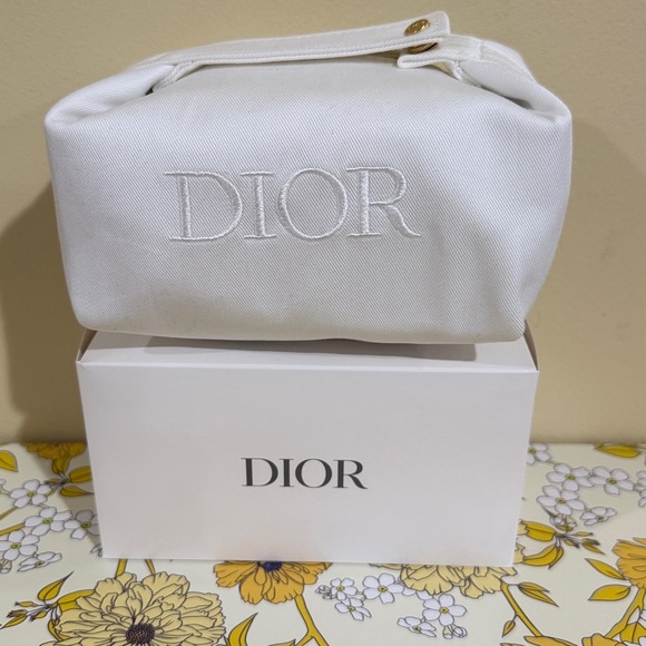 Dior Handbags - Dior Elegant White Cosmetic Case Dior mini Handbag Dior Clutch Gift ready Dior